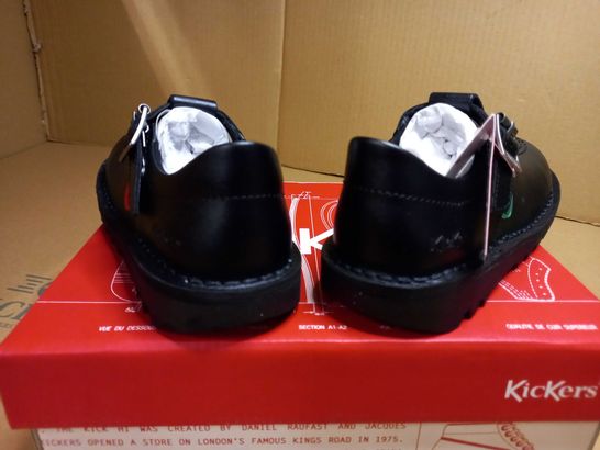 BOXED PAIR OF KICKERS BLACK JNR GIRLS SHOES - SIZE 11