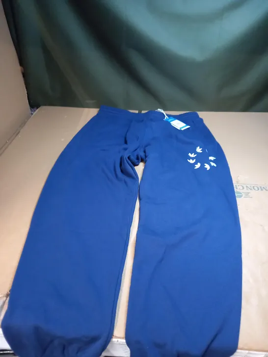 NAVY BLUE ADIDAS JOGGERS SIZE XL 