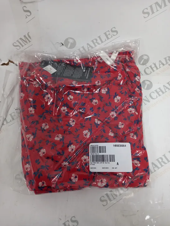 BOX OF APPROXIMATELY 30 ASSORTED CLOTHING PRODUCTS IN VARIOUS SIZES TO INCLUDE SKIRTS, JUMPERS, DRESSES ETC	