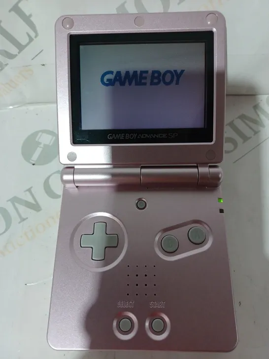 NINTENDO GAME BOY ADVANCE SP AGS-001 HANDHELD GAMES CONSOLE IN LILAC