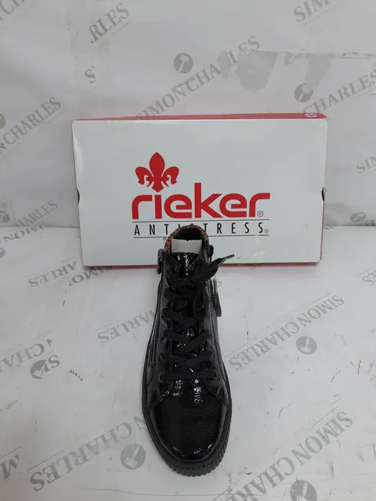 BOXED PAIR OF RIEKER HIGH TOP LEOPARD CUFF TRAINERS BLACK SIZE 5