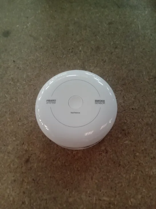 FIBARO SMOKE SENSOR 