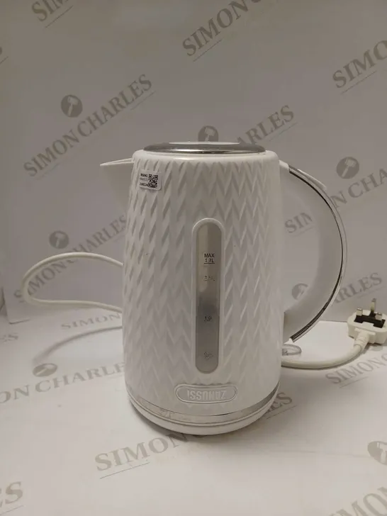 ZANUSSI WHITE CORDLESS KETTLE 