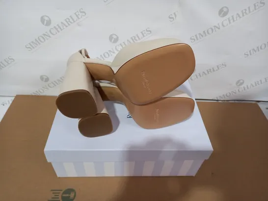 BOXED PAIR OF RUSSELL & BROMLEY CREAM HIGH HEELS SIZE 37