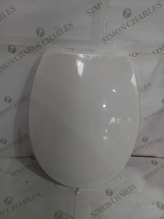 SEALED STOREMIC TOILET SEAT SMBTC03