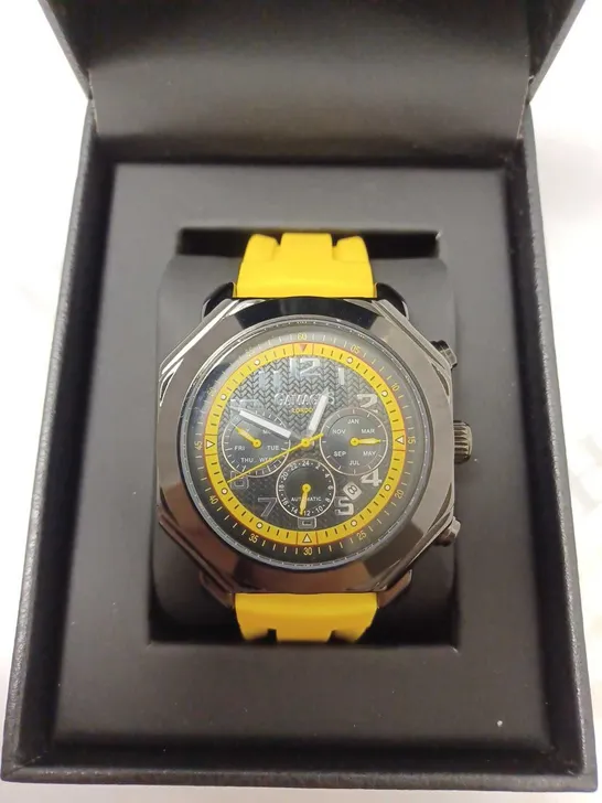 GAMAGES CONTEMPORARY YELLOW TRIPLE DATE DIAL AUTOMATIC RUBBER STRAP WRISTWATCH	