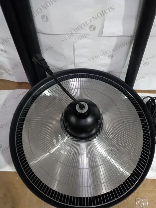 FLOOR STANDING GARDEN HEATER