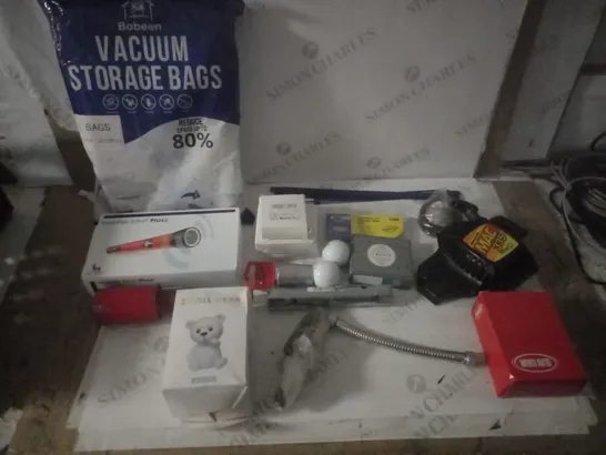 GROUP OF APPROX 10 ASSORTED ITEMS TO INCLUDE VACUUM BAGS, NAILS, GOLF BALLS ETC