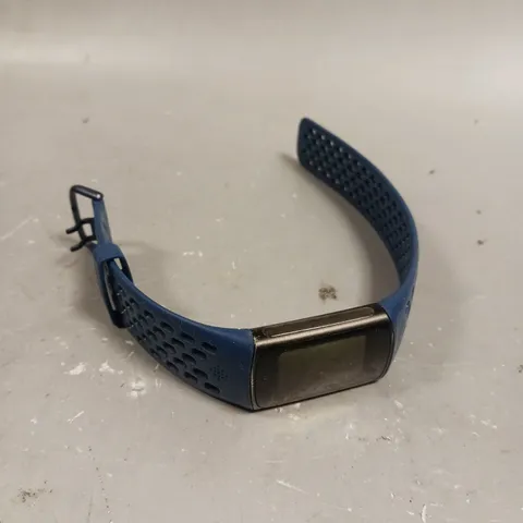 FITBIT CHARGE ACTIVITY TRACKER WATCH - MODEL UNSPECIFIED