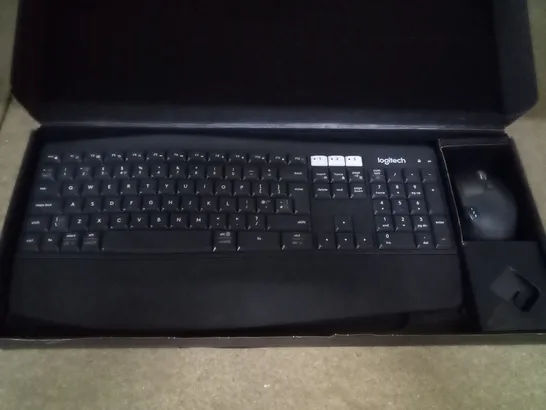 BOXED LOGITECH K850 KEYBOARD & MOUSE SET