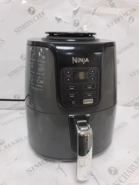 BOXED NINJA AIR FRYER 3.8L AF100UK