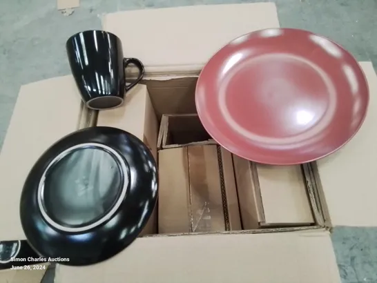 BOXED VANCASSO 16-PIECE TWO TONE DINNER SET