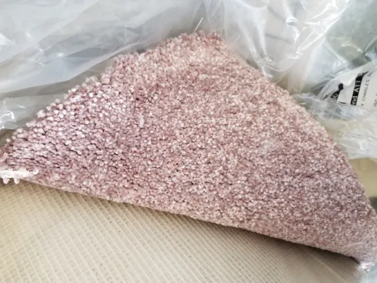 ROLL OF QUALITY B.HERITAGE EXQUISITE 520 CINDER ROSE CARPET APPROXIMATELY 15.4×5M