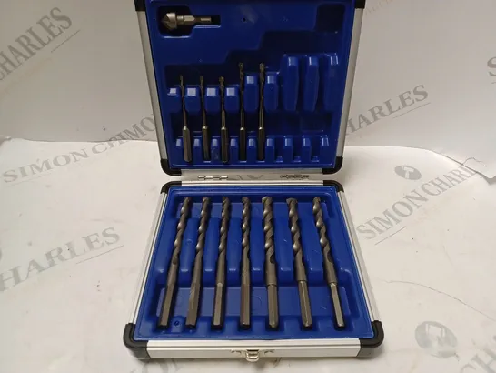 BOX OF ASSORTED DRILL BITS