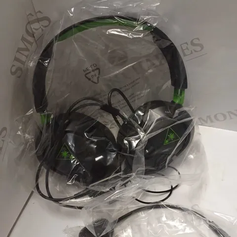 APPROXIMATELY 5 ASSORTED HEADSETS TO INCLUDE; TURTLE BEACH RECON 50X XBOX