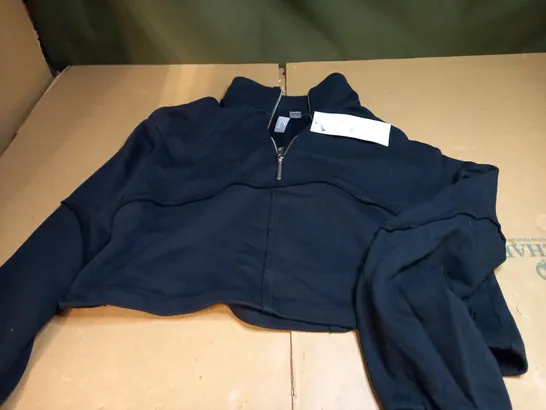 REVIVE HALF ZIP SWEATSHIRT US SIZE 8