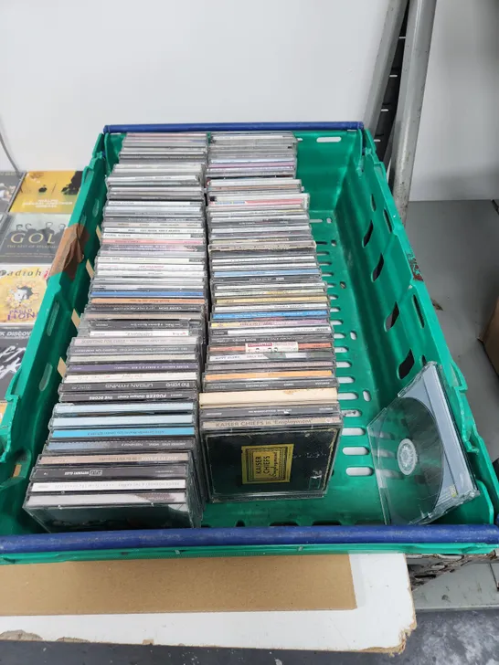 A VERY LARGE QUANTITY OF CDs FROM 80s / 90s /2000s