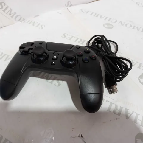 GIOTECK VX1 PS4 AND PC USB WIRED CONTROLLER