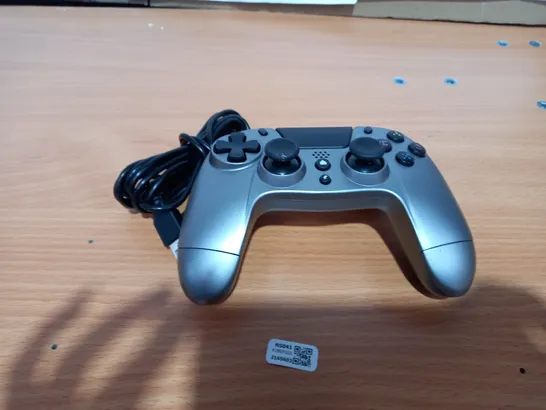 VX4 [REMIUM WIRED CONTROLLER