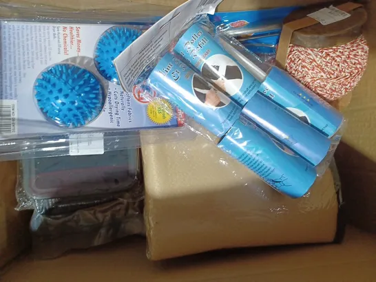 BOX OF APPROXIMATELY 10 ASSORTED HOUSEHOLD ITEMS TO INCLUDE LINT ROLLER, DECORATIVE RIBBON, DRYER BALLS, ETC