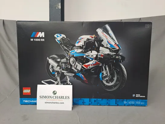 BOXED LEGO TECHNIC 42130 M 1000 RR BMW MOTORBIKE  RRP £214.99