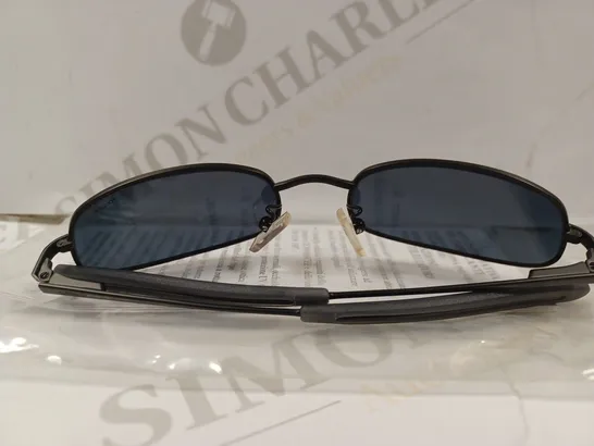 BOX OF APPROX 10 PAIRS OF POLICE 2750 SUNGLASSES 