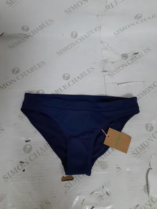 BODEN PANEL BIKINI BOTTOMS IN NAVY SIZE 8