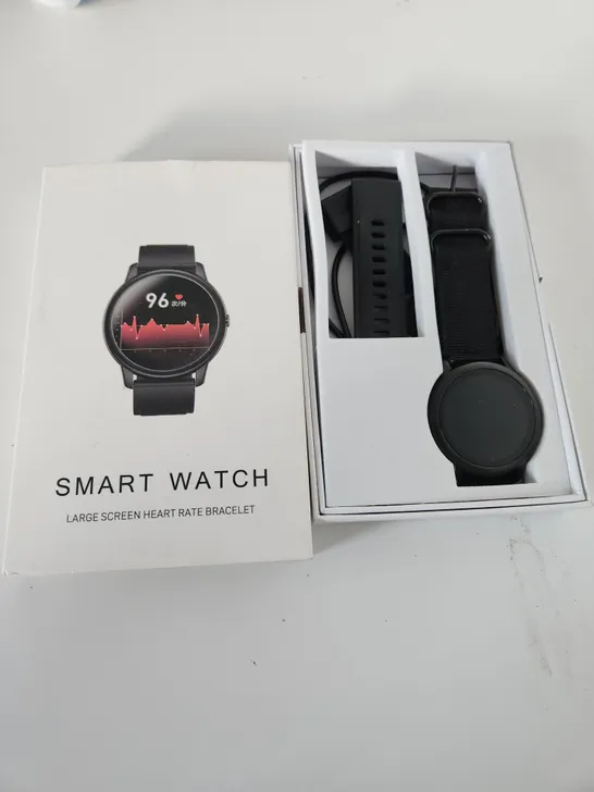 LARGE SCREEN HEART RATE BRACELET SMART WATCH