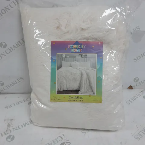 EXQUIZIT HOME CUDDLES DUVET SET IN WHITE - DOUBLE