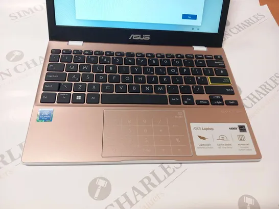 BOXED ASUS E210M NOTEBOOK SONICMASTER