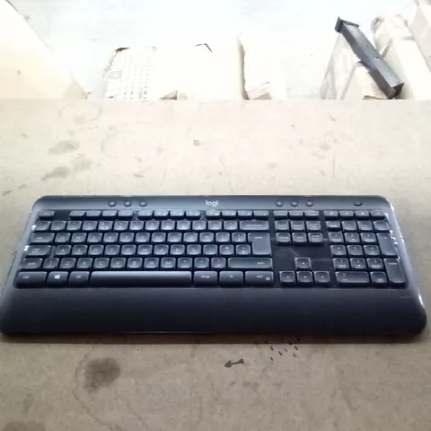 BOXED LOGITECH MK540 WIRELESS KEYBOARD 