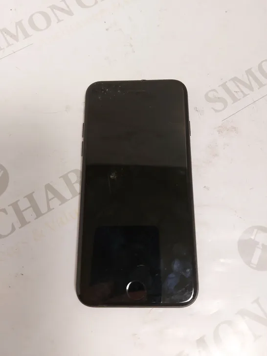 APPLE IPHONE 7 (A1778)