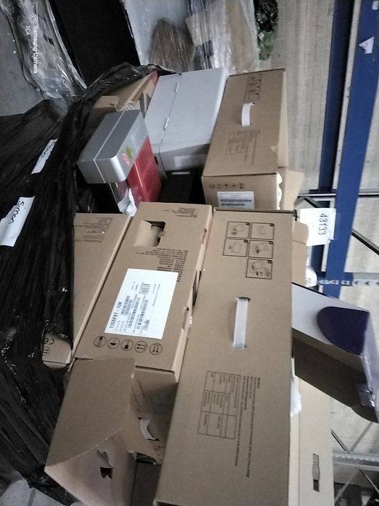 PALLET OF ASSORTED ELECTRICAL ITEMS TO INCLUDE A PRINTER, A FLAT PANEL MONITOR AND A HACONA S TYPE