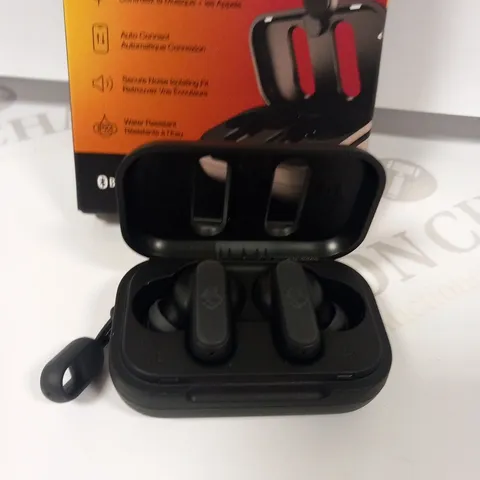 BOXED SKULLCANDY MINI AND MIGHTY DINGE TRUE WIRELESS EARBUDS