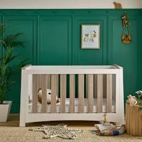 BOXED CUDDLE CO ADA COT BED - WHITE/ASH (2 BOXES)