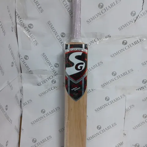 BOXED SEALED SG T-1600 POWERBLADE CRICKET BAT