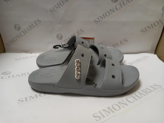 GREY CLASSIC CROCS SADALS SIZE 7