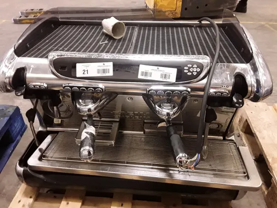 FAEMA EMBLEMA COMMERCIAL COFFEE ESPRESSO MACHINE 