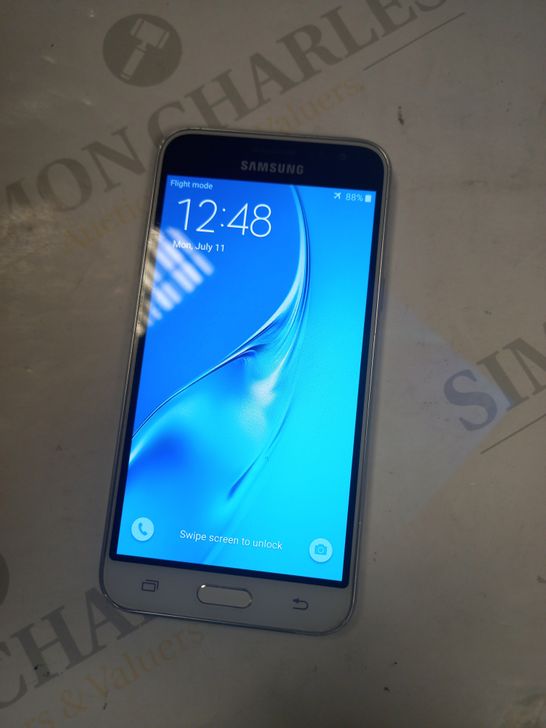 SAMSUNG GALAXY J3