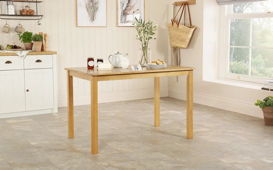 BOXED MILTON OAK 120CM DINING TABLE (1 BOX)