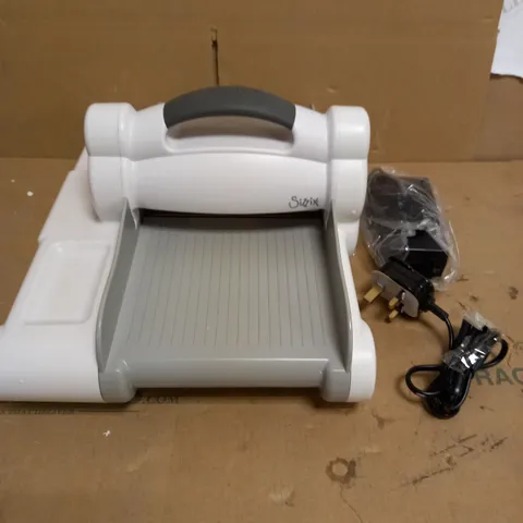 SIZZIX ELECTRIC EMBOSSING MACHINE