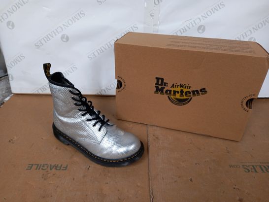 DR. AIRWAIR MARTENS SILVER SNAKE BOOTS - SIZE UK 4 
