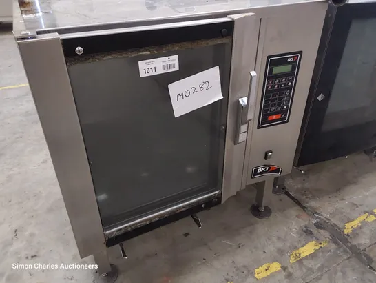 BKI COMBINATION OVEN