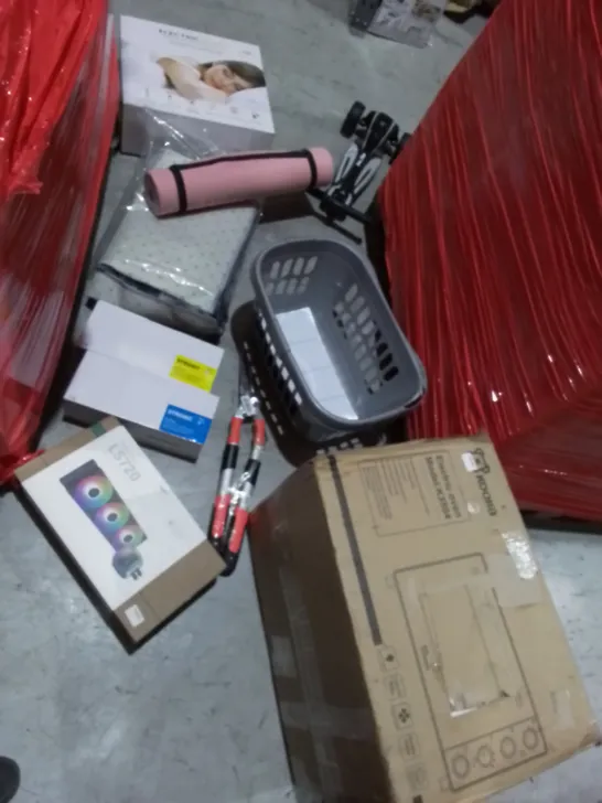 PALLET OF ASSORTED ITEMS TO INCLUDE: KOOLA ELECTRIC OVEN, PULLUP BAR, ELECTRIC BLANKET, LAUNDRY BASKET, GARDEN SHEARS ETC