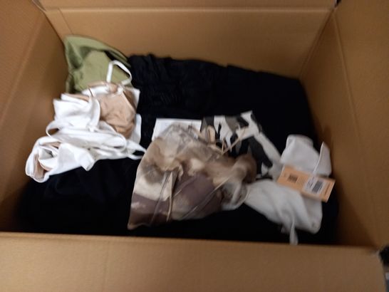 LARGE QUANTITY OF ASSORTED CLOTHING ITEMS TO BERSHKA, H&M AND JOULES