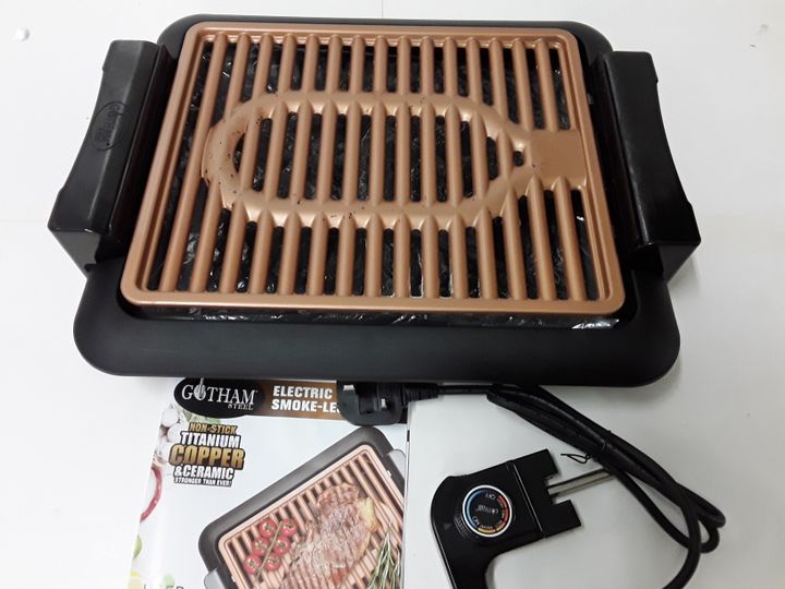 COPPER NONSTICK ELECTRIC INDOOR GRILL 3181339Simon Charles Auctioneers