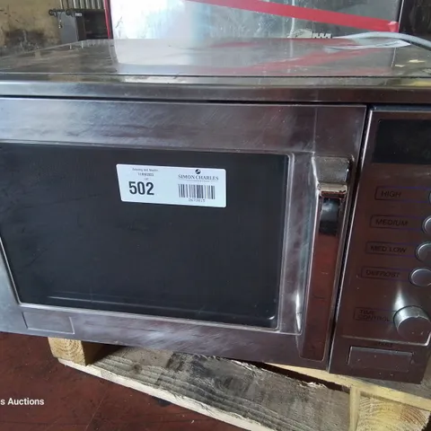 COMMERCIAL MICROWAVE OVEN