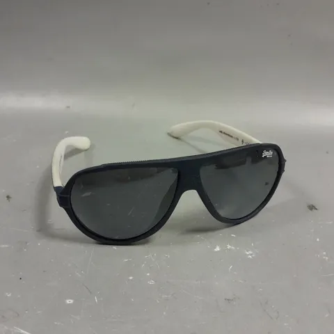 SUPERDRY SDS DOWNTOWN C.106 SUNGLASSES 