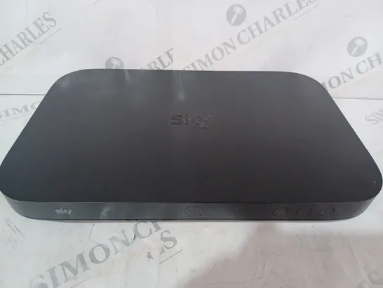 SKY Q BOX ES340D8