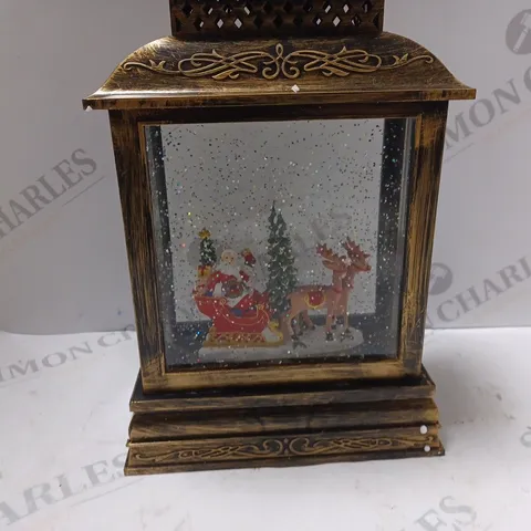 BOXED GLENEAGLES CHRISTMAS MAGIC CHRISTMAS SCENE DECORATIVE PIECE